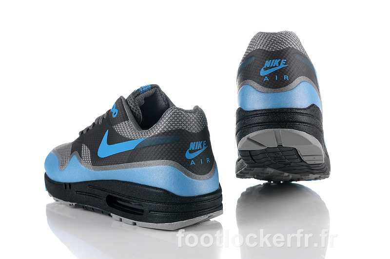 nike air max 1 87 paris pascher air max en solde us11,eur45,uk10 enstock